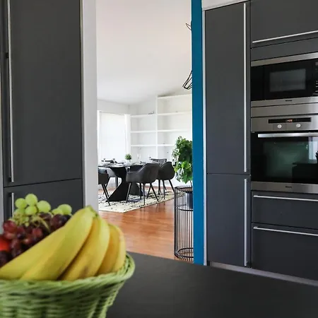 ~ Regensburg Schoenstes Appartment~ דירה *